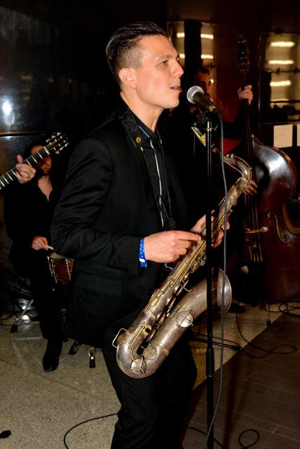 min 2015 12 05 tours swing 083